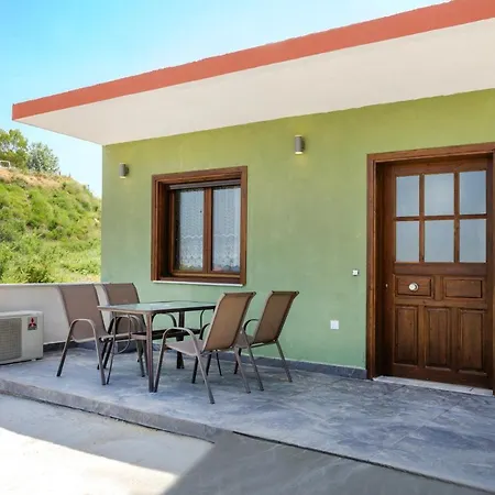 Danai House 3 Apartmán *